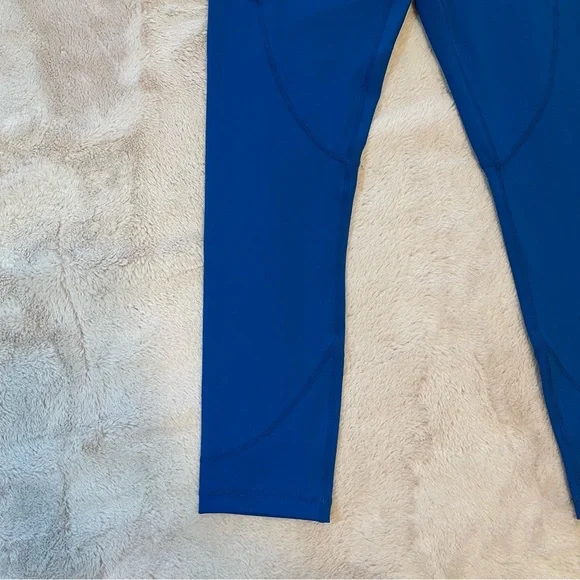 Zyia Blue Reflective Pocket Leggings, Zyia, Size 6-8 - Picture 7 of 15